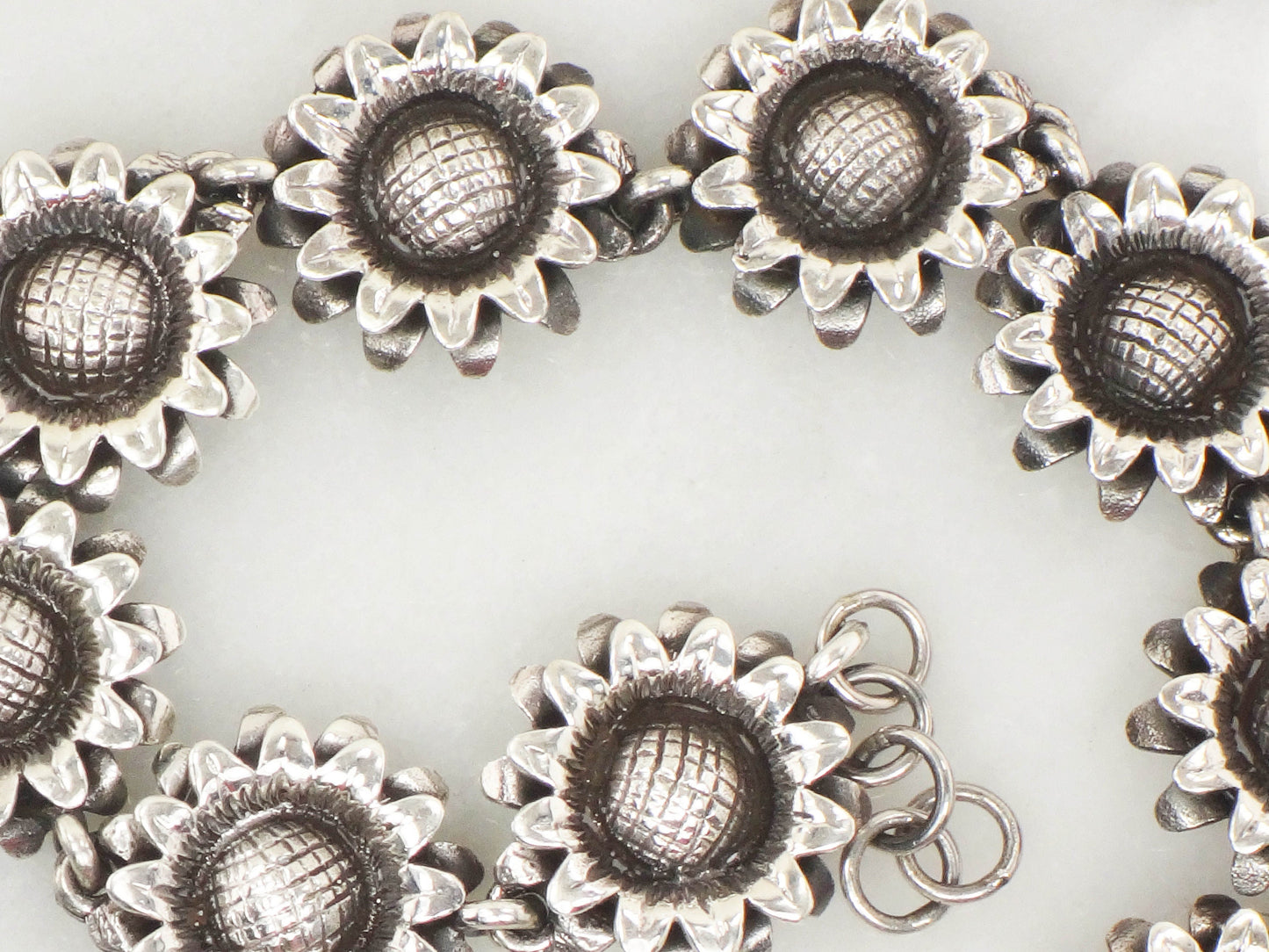 Silver Sunflower Necklace - Vintage Bold Floral Heavy Sterling Jewelry - 19"