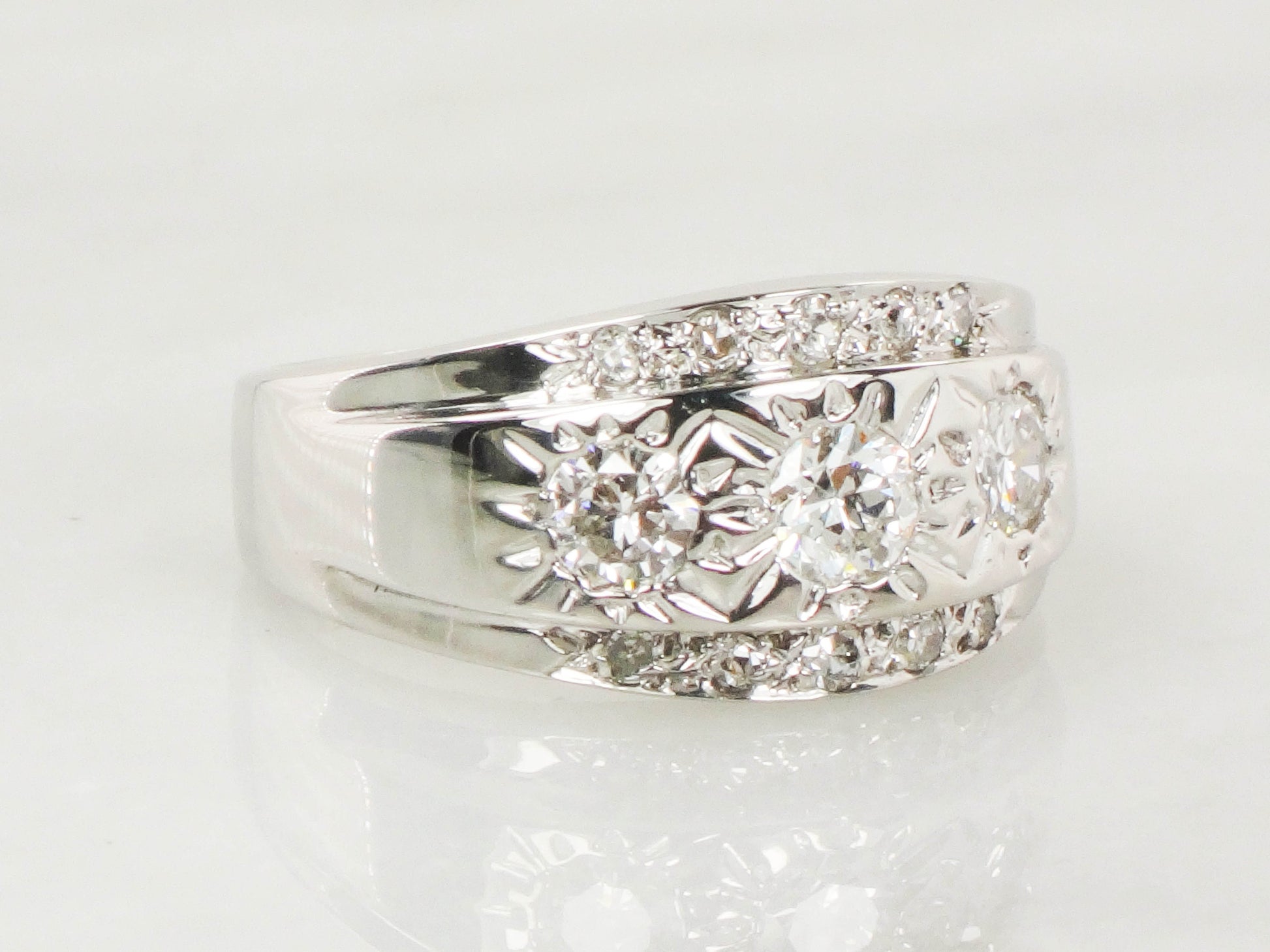 Vintage 14k White Gold Diamond Sunburst Band Ring - Over 1 Carat, Size 11