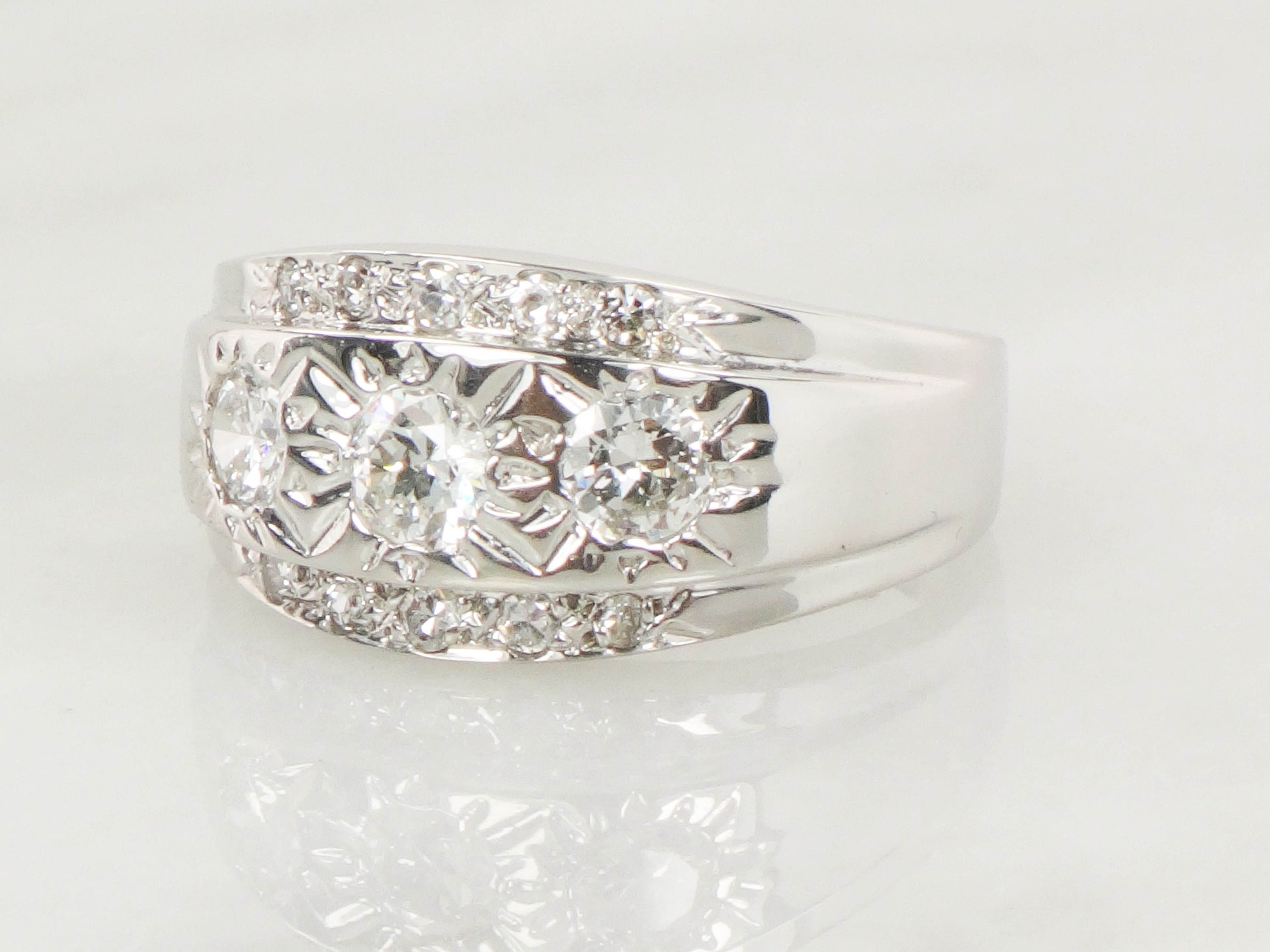 Vintage 14k White Gold Diamond Sunburst Band Ring - Over 1 Carat, Size 11