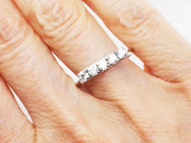 Vintage 14k White Gold Cubic Zirconia Wedding Band Five Stone Wedding Ring Stacking Ring Size 8