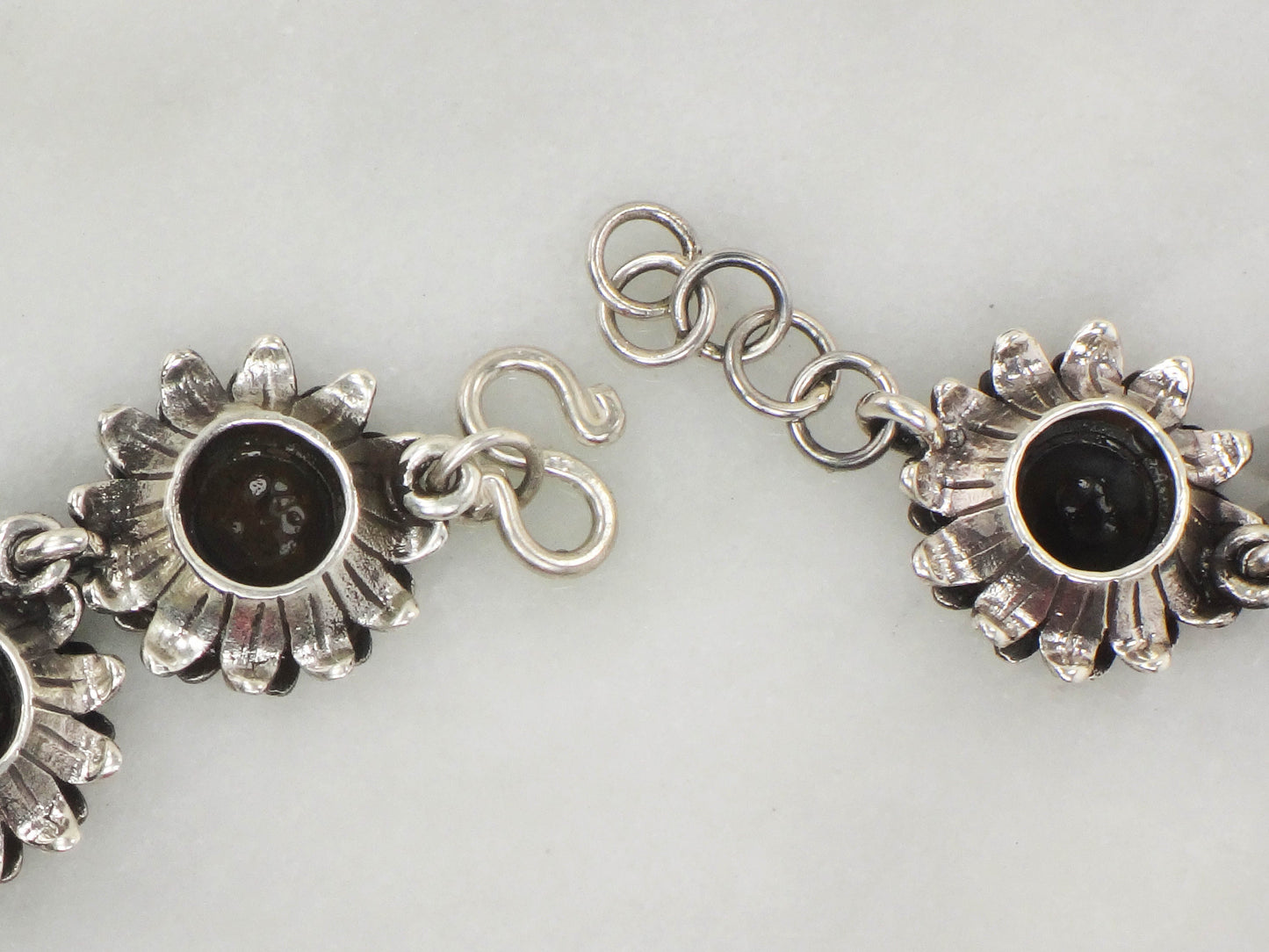 Silver Sunflower Necklace - Vintage Bold Floral Heavy Sterling Jewelry - 19"