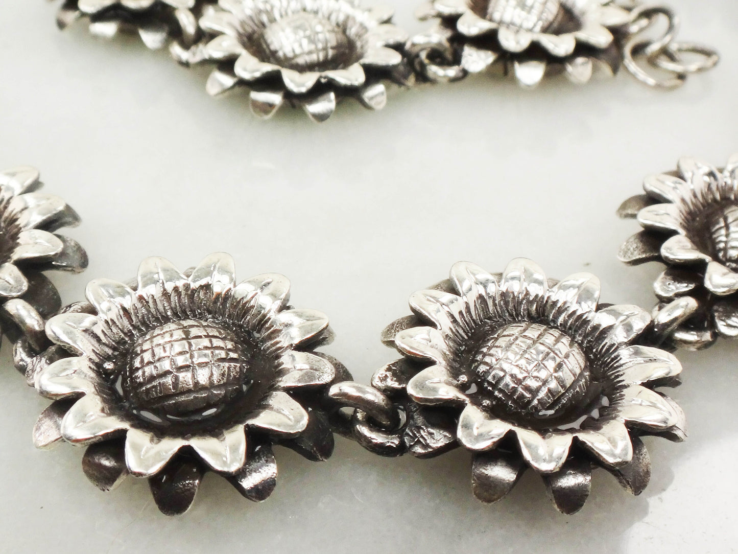 Silver Sunflower Necklace - Vintage Bold Floral Heavy Sterling Jewelry - 19"