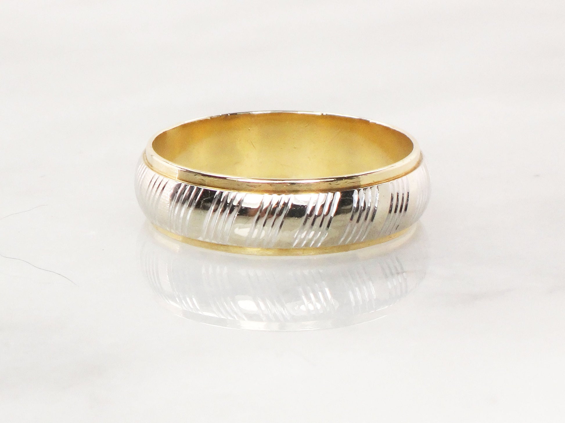 Vintage 14k Two Tone Gold Wedding Band - Line Design, Size 10, 5.75 MM