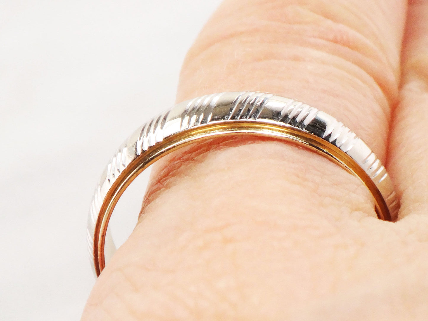 Vintage 14k Wedding Band 5.75 mm Wedding Band 14k Two Tone Gold Wedding Band Line Design Wedding Ring Size 10 Mens Wedding Band