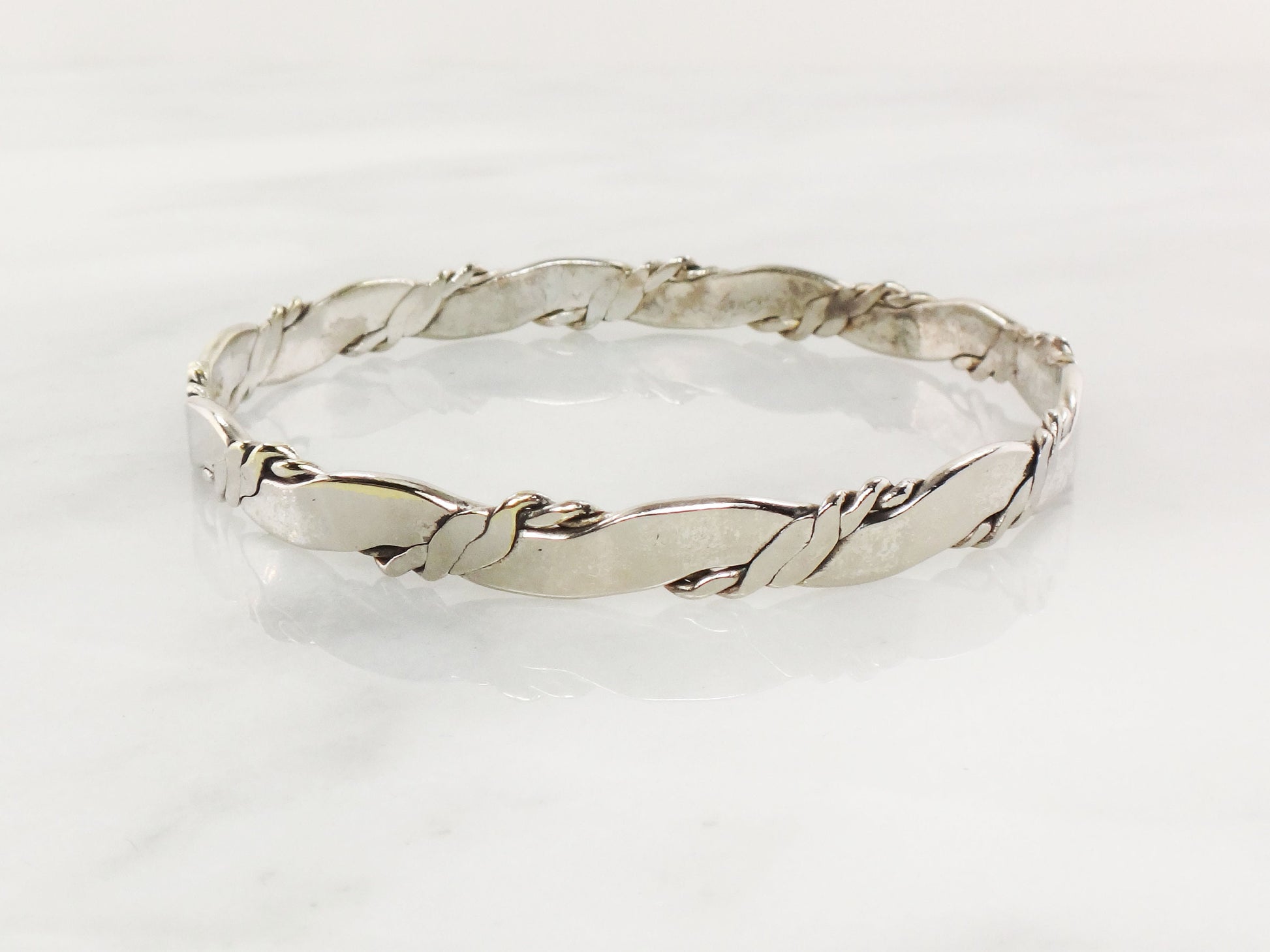 Vintage Sterling Silver Bangle Bracelet: Twisted Mexico Silver