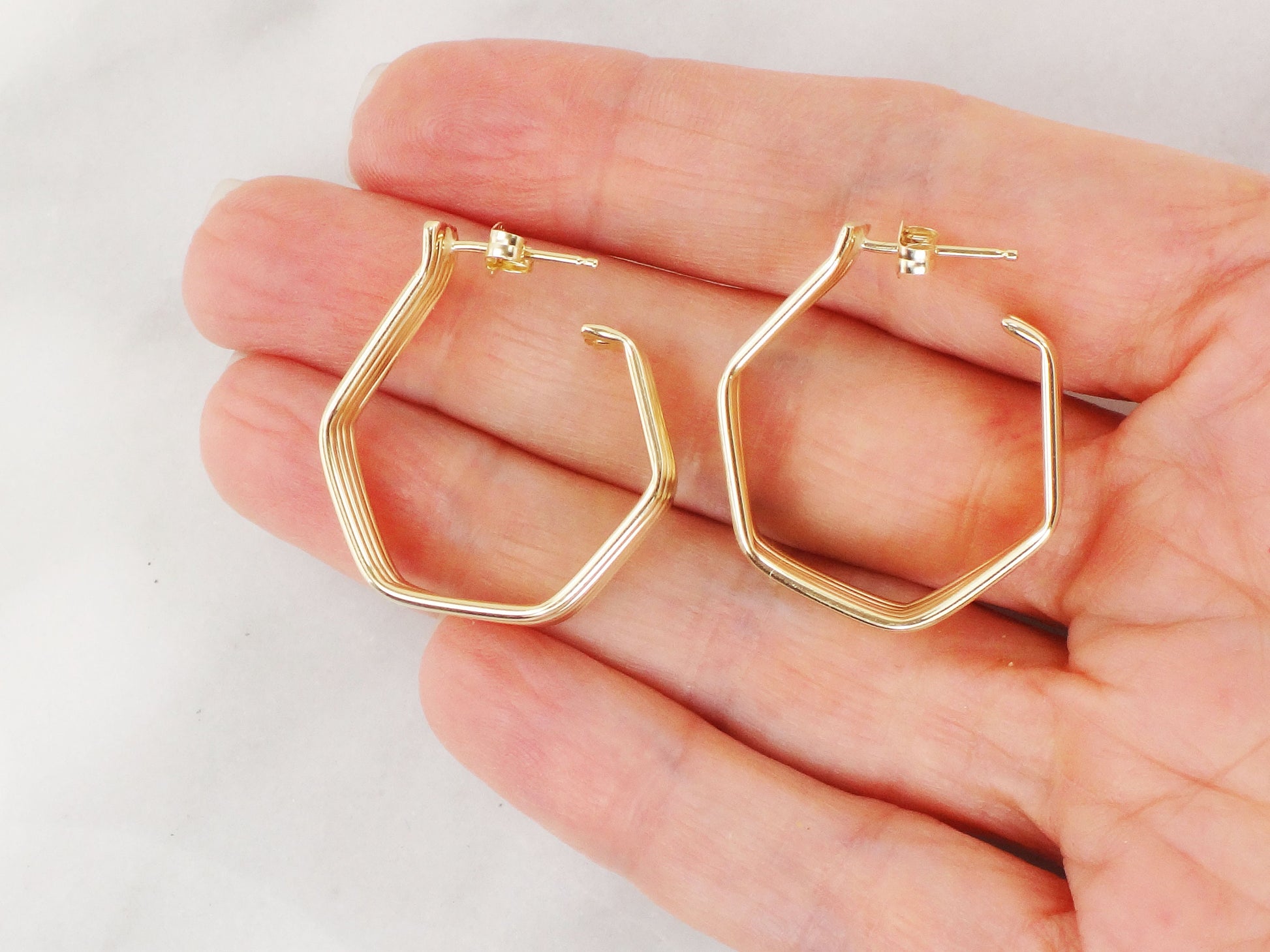 Vintage Large 14k Yellow Gold Octagon Hoop Earrings 17.4 MM Wide with Push Backs