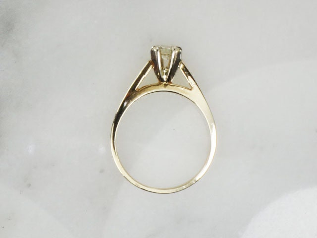 Vintage 14k Yellow Gold Round Solitaire Natural Diamond Engagement Ring Approx .35 Carat Diamond Size 6.75