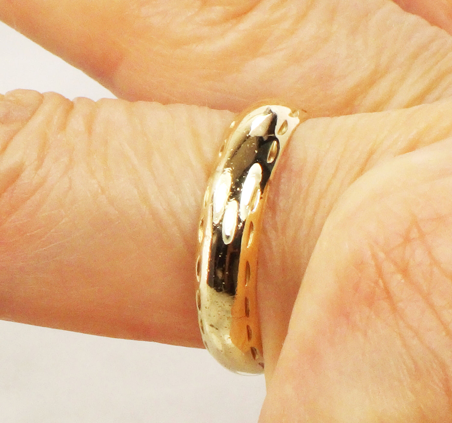 Vintage Solid 14k Wedding Band 5 mm - Plain Yellow Gold Band - Size 7.25 - Circa 1970's