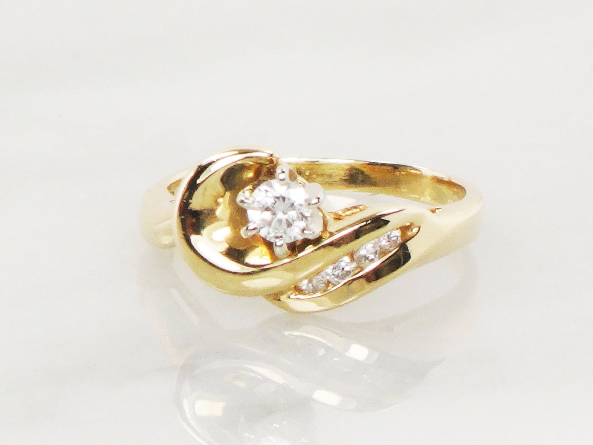 Vintage 14k Yellow Sapphire Starburst Stud Earrings Mid Century Modern Style Yellow Gold Earrings