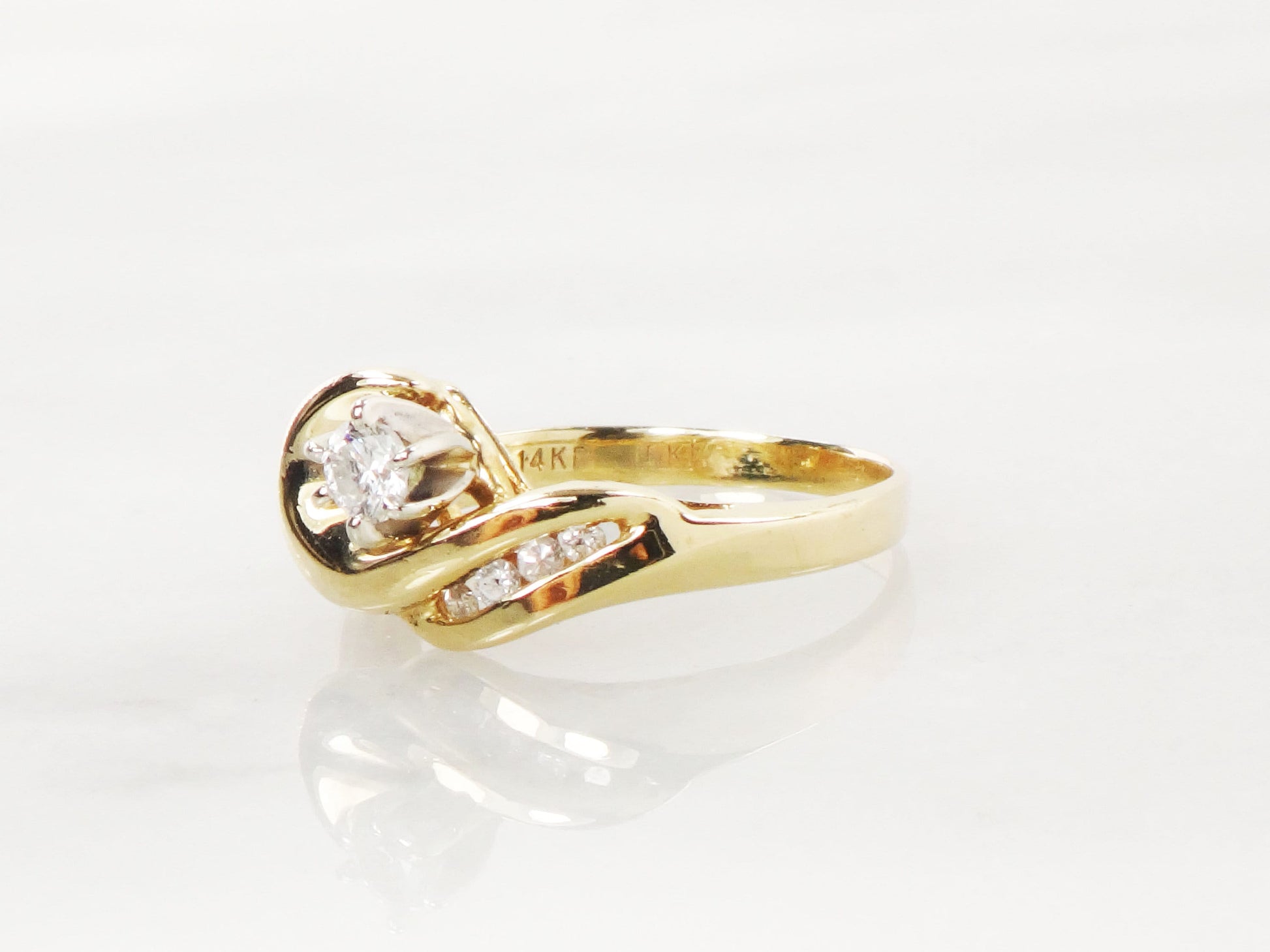 Vintage 14k Yellow Sapphire Starburst Stud Earrings Mid Century Modern Style Yellow Gold Earrings