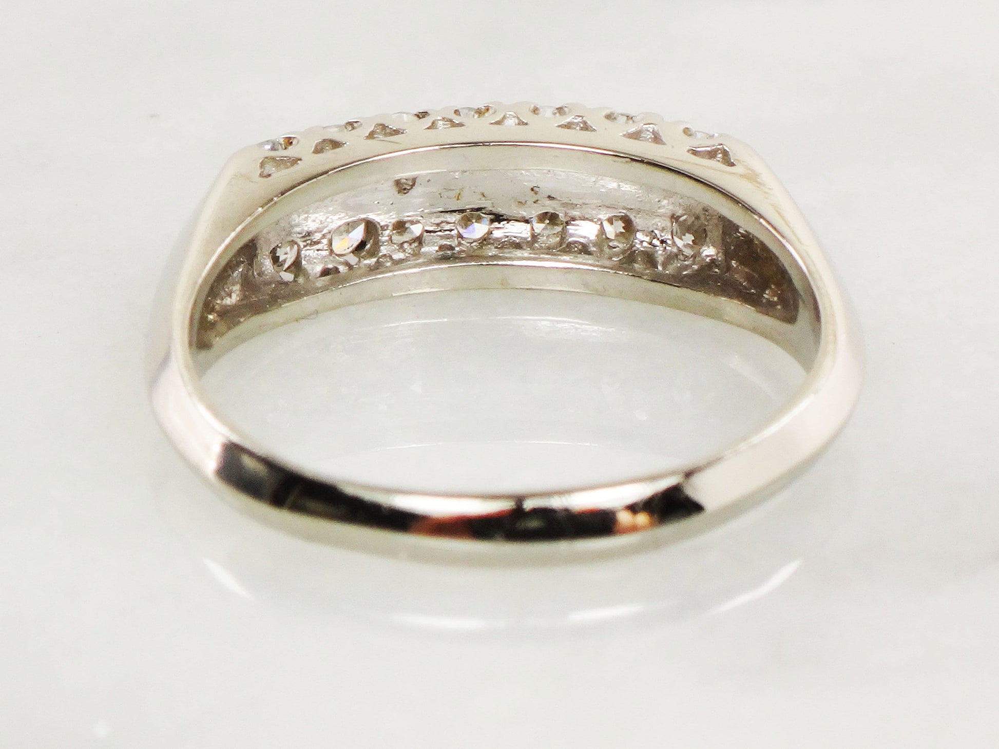 Vintage 14k White Gold Diamond Wedding Band: Double Row Ring, Size 7.75