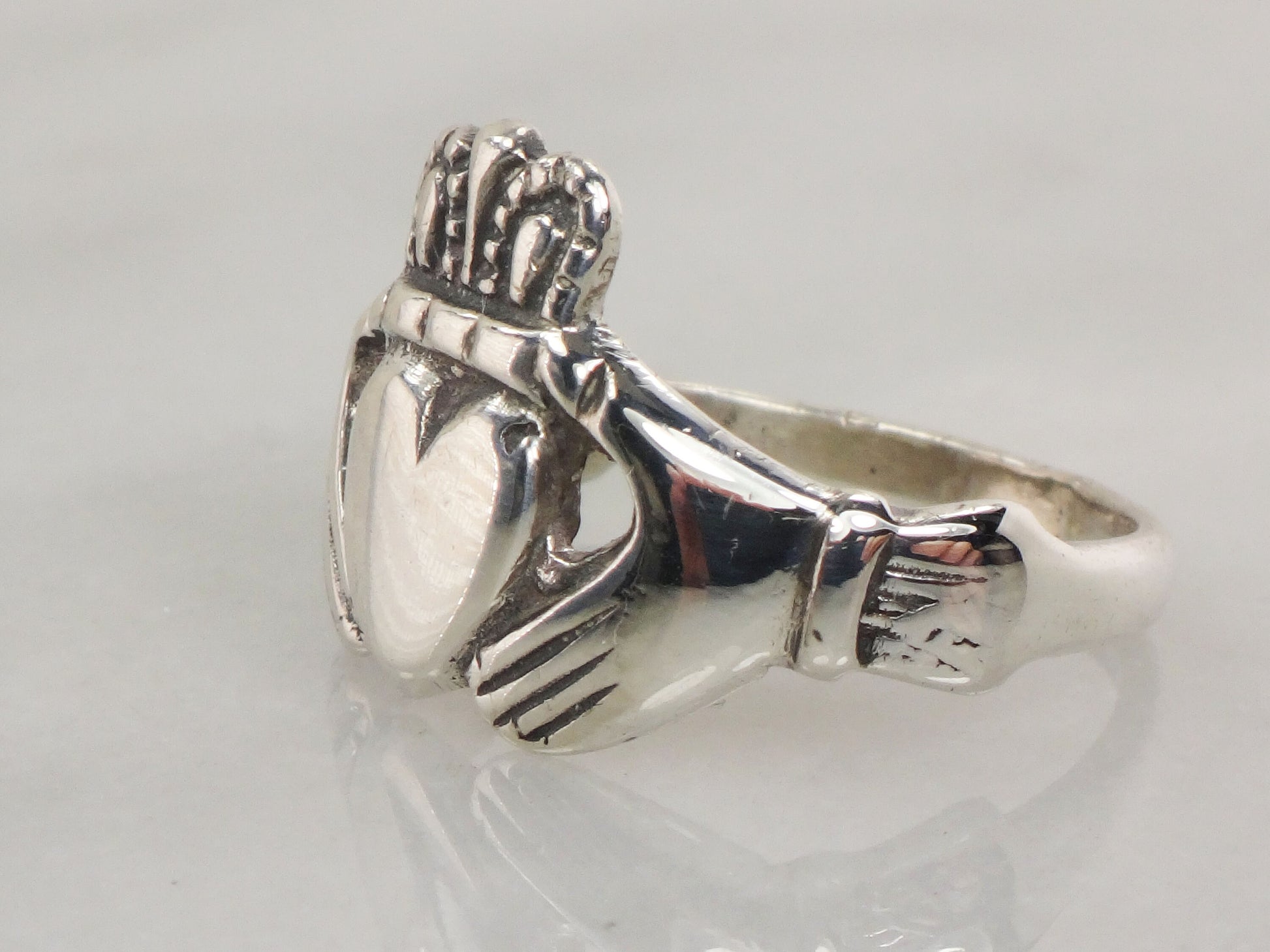 Vintage Sterling Silver Claddagh Ring: Irish Wedding Band, Size 7.25
