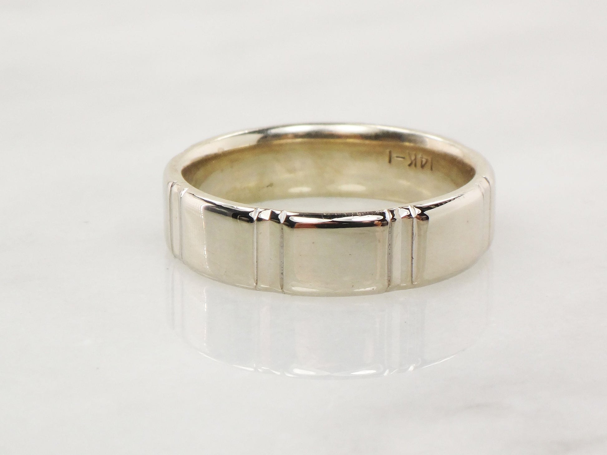 Vintage 14k White Gold Wedding Band 6 mm Size 9.5