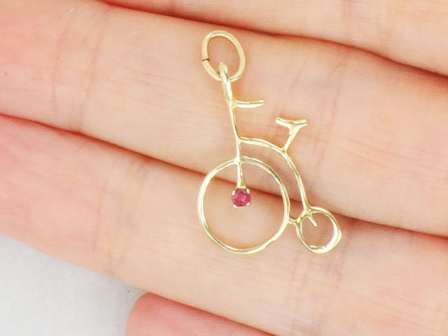 Vintage 18k Yellow Old Fashioned Bicycle Pendant Charm, Penny Farthing Pendant