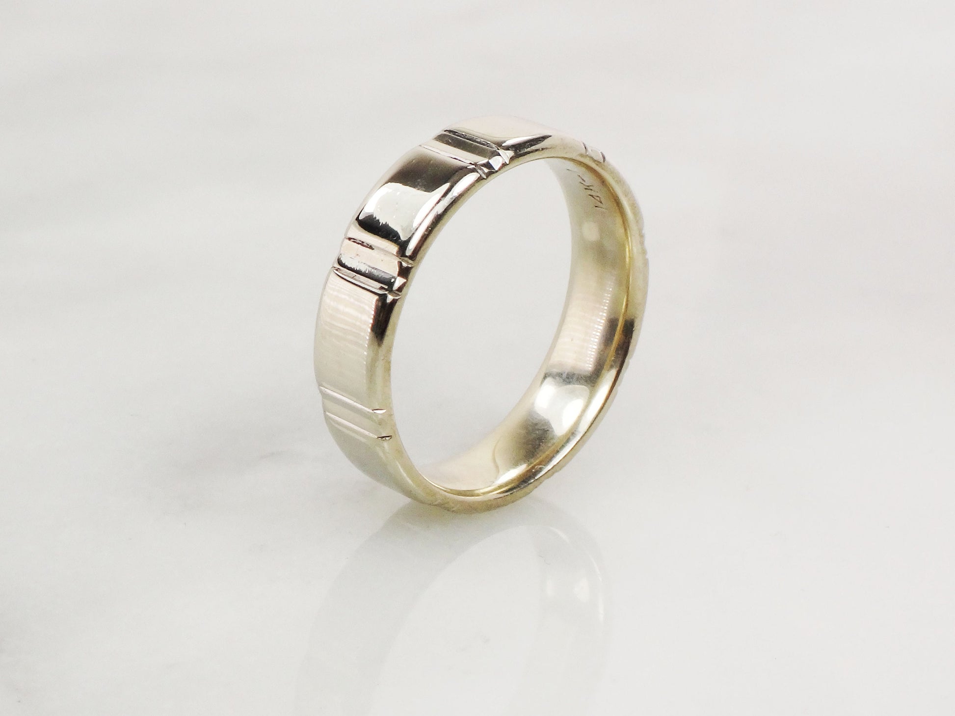 Vintage 14k White Gold Wedding Band 6 mm Size 9.5