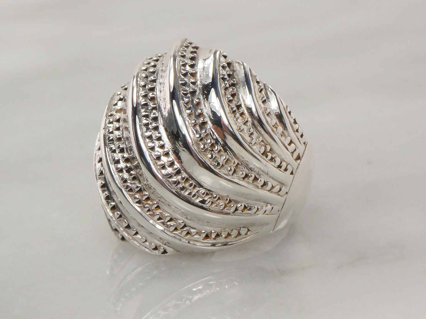 Vintage 950 Silver Ribbed Dome Ring - Wave Design, Size 6 1/4
