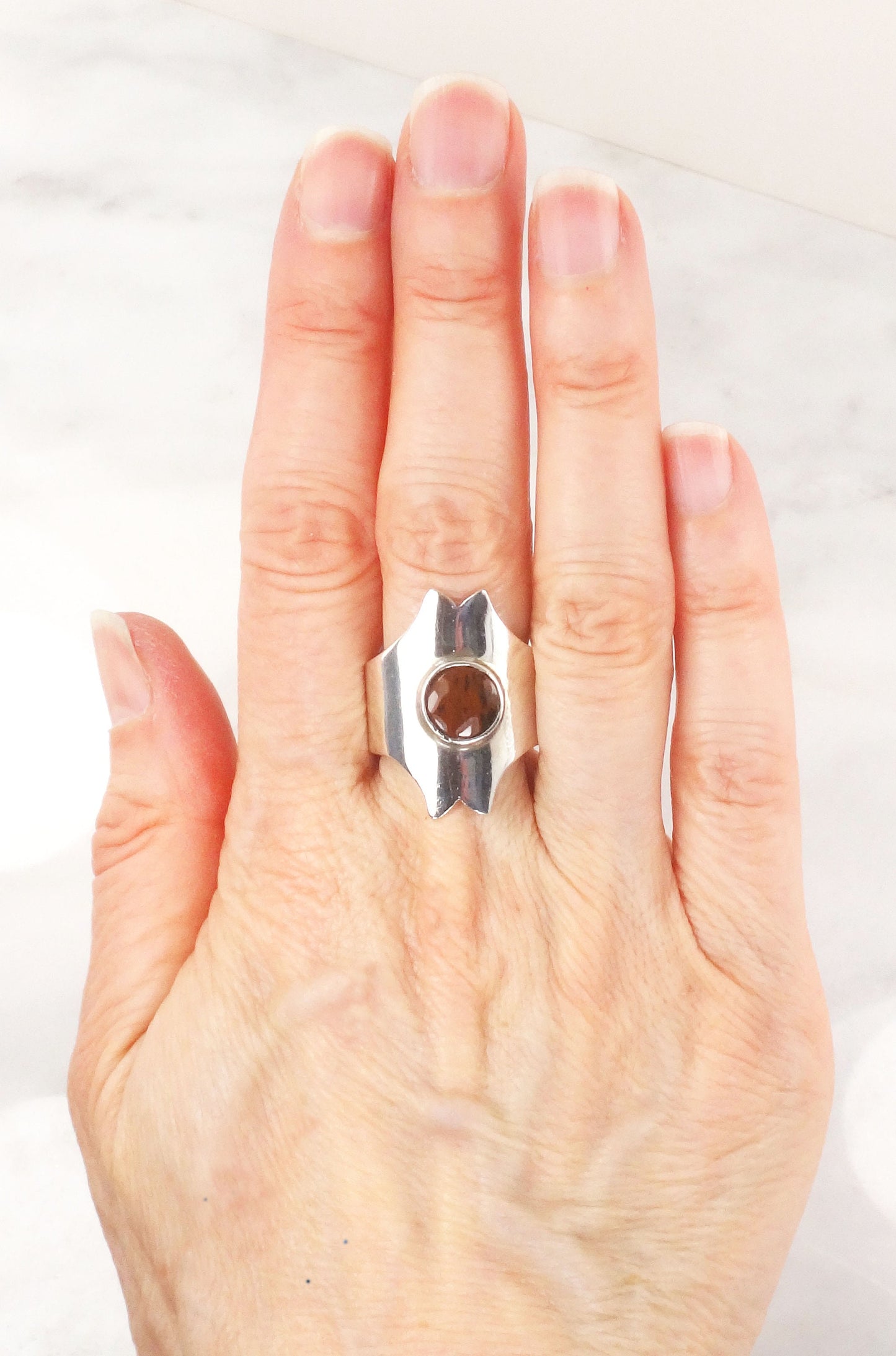 Modernist Wide Silver Brown Stone Ring Spiny Oyster ? 950 Silver Ring Size 9 1/2
