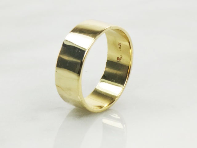 Vintage 14k Yellow Gold Wedding Band - 7.4mm Wide Plain Ring, Size 9.25