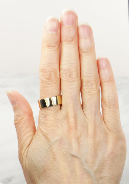 Vintage 14k Yellow Gold Wedding Band - 7.4mm Wide Plain Ring, Size 9.25