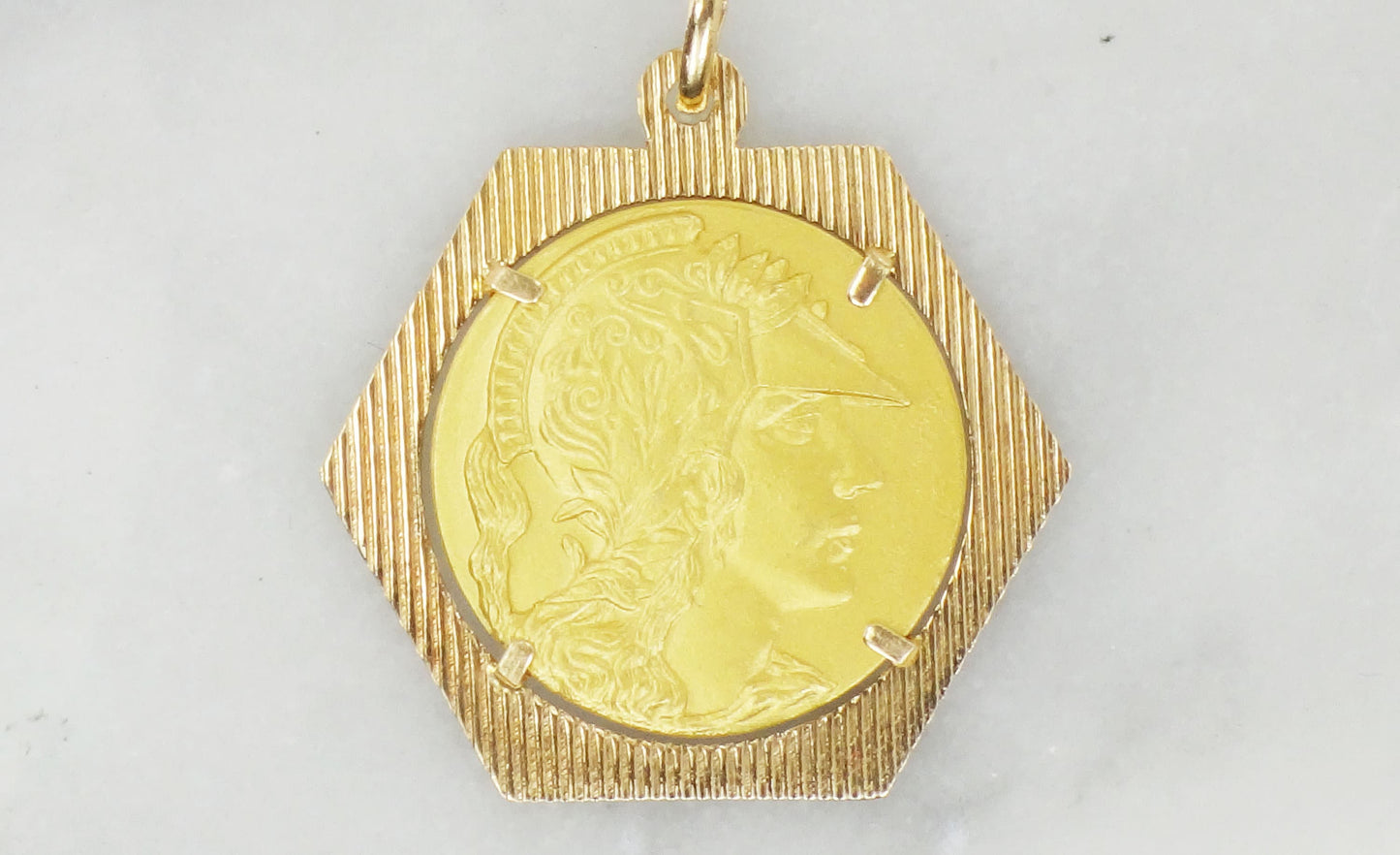 Vintage 18k Gold Minerva Pendant: Italian Roman Goddess Charm