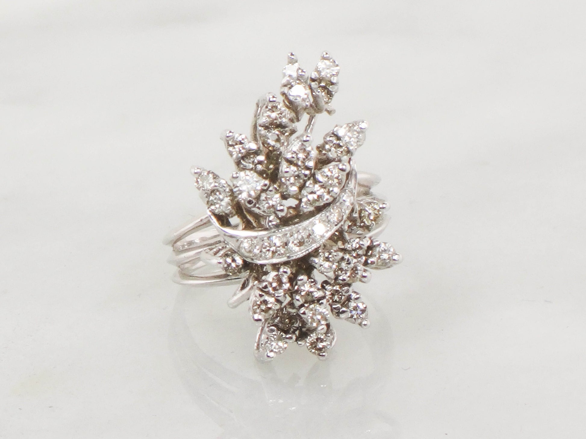 Vintage 14k White Gold Diamond Floral Ring: 1 CT TDW Cocktail Ring, Size 6.75