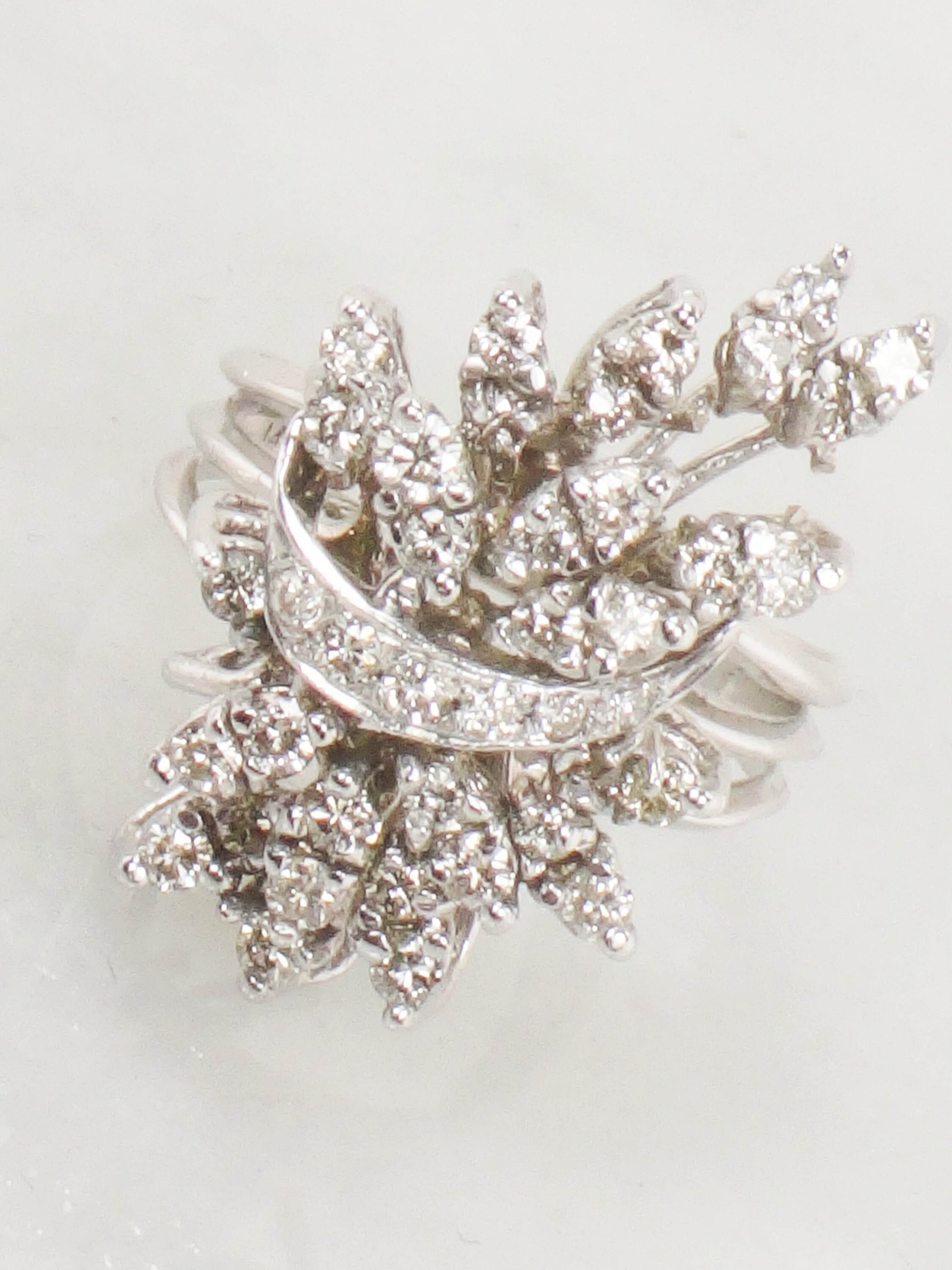 Vintage 14k White Gold Diamond Floral Ring: 1 CT TDW Cocktail Ring, Size 6.75