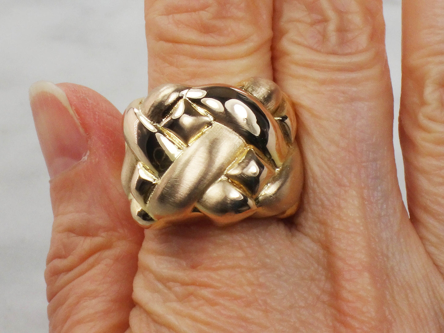 Vintage 14k Yellow Gold Wide Woven Basket Design Ring Size 10
