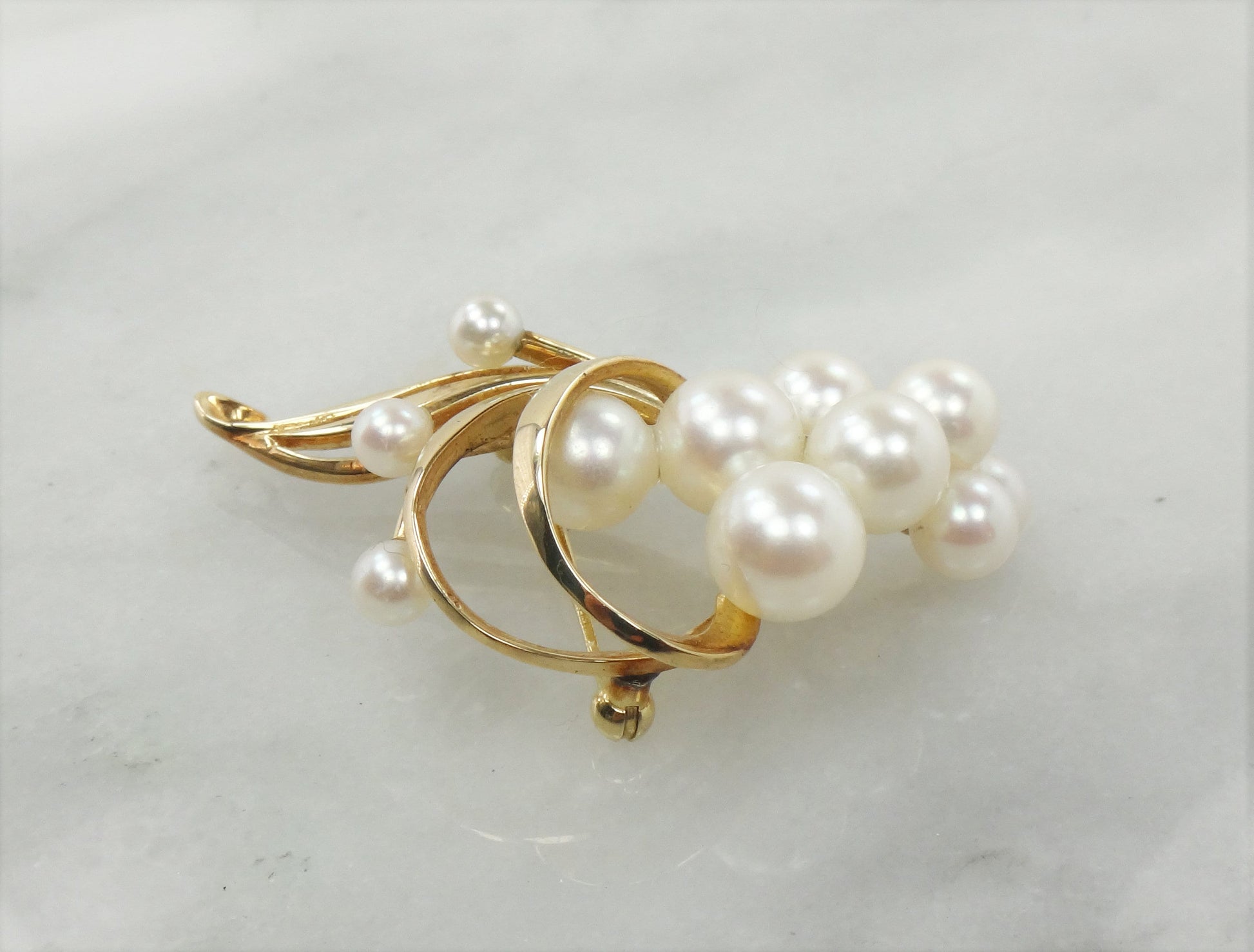 Vintage Mikimoto 14k Gold Cultured Pearl Swirl Brooch