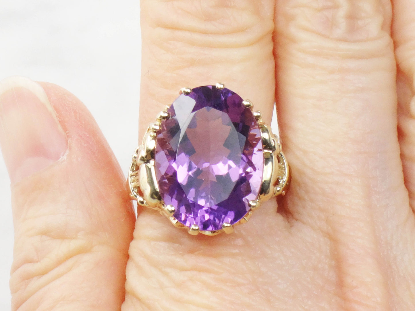 Vintage 10k Gold Amethyst Elephant Ring: February Birthstone, Size 9