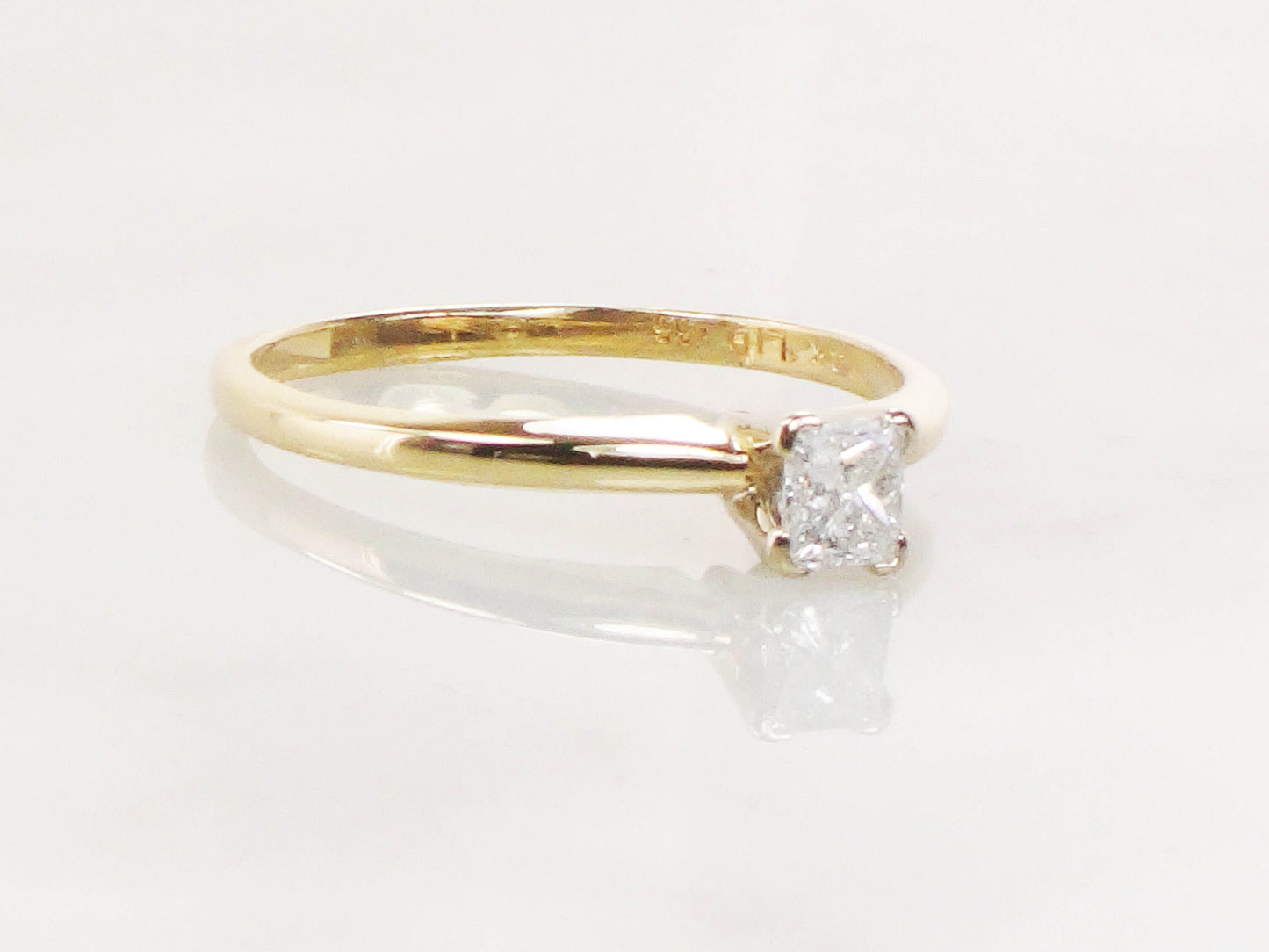 Vintage 14k Princess Cut Natural Diamond Engagement Ring Two Tone Gold Square Diamond Ring .33 CT Diamond Size 8.75