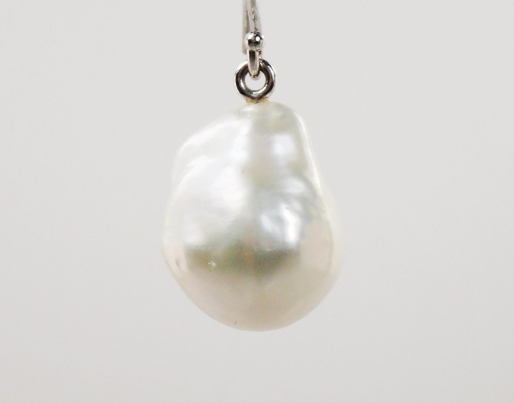 Vintage 14k Gold Baroque Pearl Dangle Earrings: Bridal Jewelry