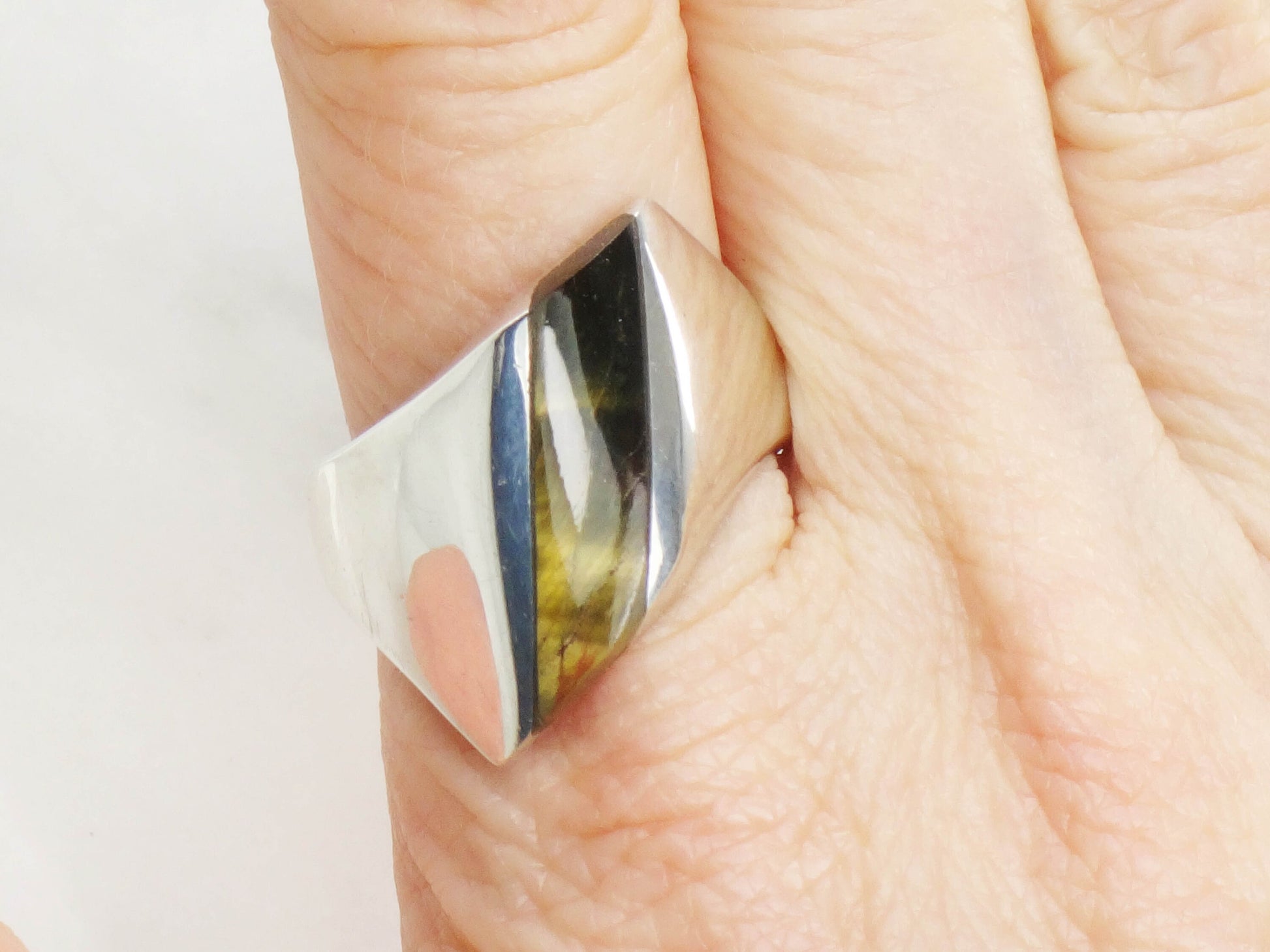 Vintage Sterling Silver Tiger Eye Ring: Mid-Century Modern Unisex Band, Size 9.75