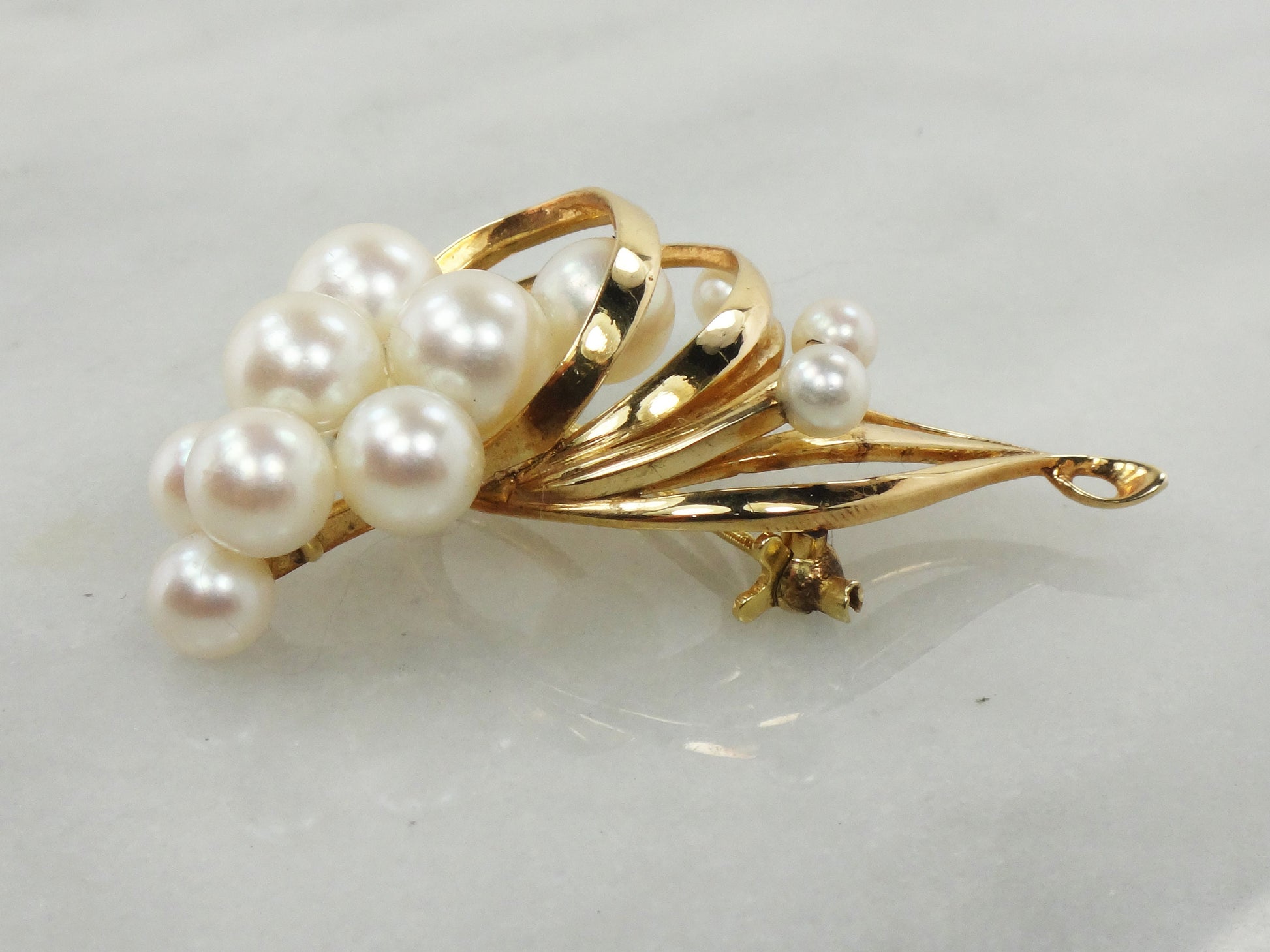 Vintage Mikimoto 14k Gold Cultured Pearl Swirl Brooch