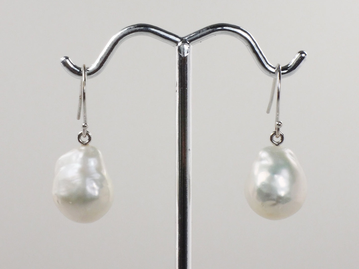 Vintage Large Pearl Dangle Earrings 14k Gold Freshwater Baroque Pearls Earrings Bridal Earrings White Gold Pearl Earrings with Ear Wires