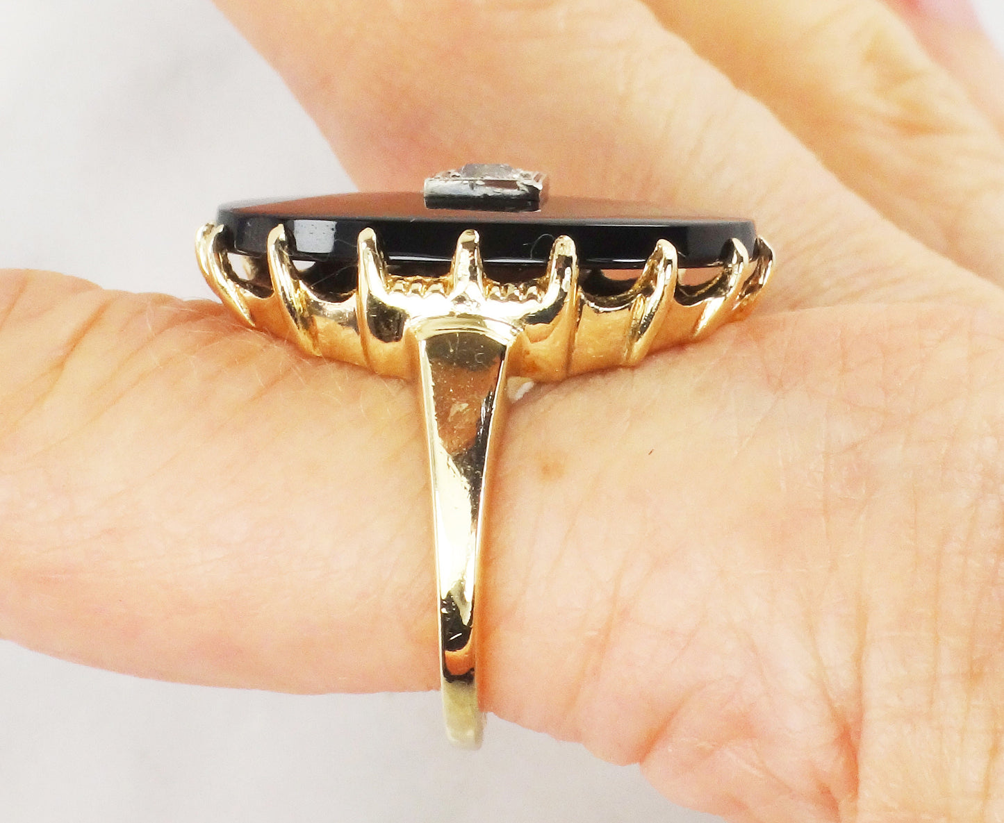 Vintage Art Deco 14k Yellow Gold Black Onyx and Diamond Ring, .20 CT European Cut Natural Diamond Size 8.75