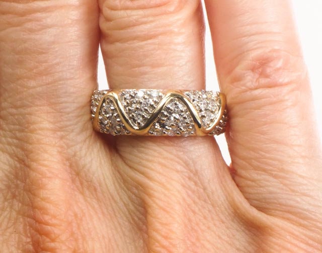 Vintage 14k Gold Diamond Zig Zag Band Ring: Pave Set Wedding Ring, Size 6.25