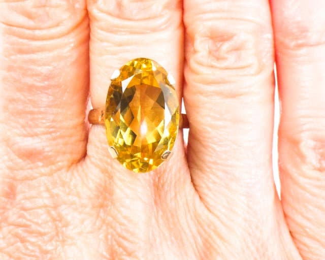 Vintage 18k Gold Citrine Ring: Oval November Birthstone, Size 5 3/4