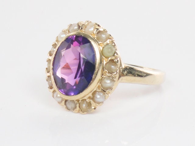 Vintage 14k Yellow Gold Purple Sapphire and Pearl Halo Ring Size 4.5