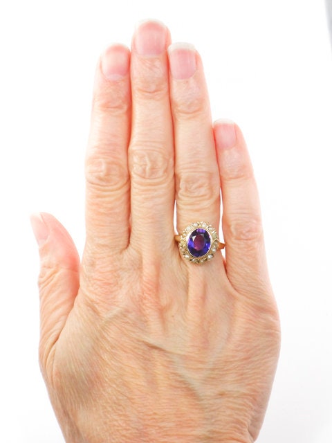 Vintage 14k Yellow Gold Purple Sapphire and Pearl Halo Ring Size 4.5