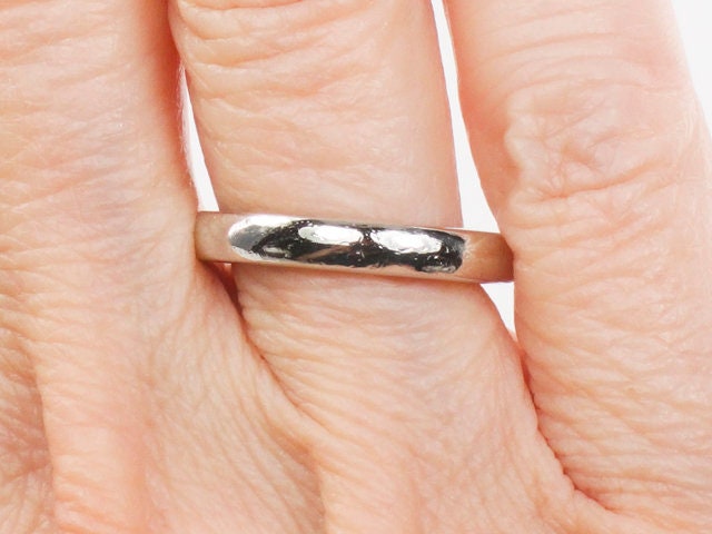 Vintage Platinum Wedding Band: Thin Domed Ring, Size 5, 3MM