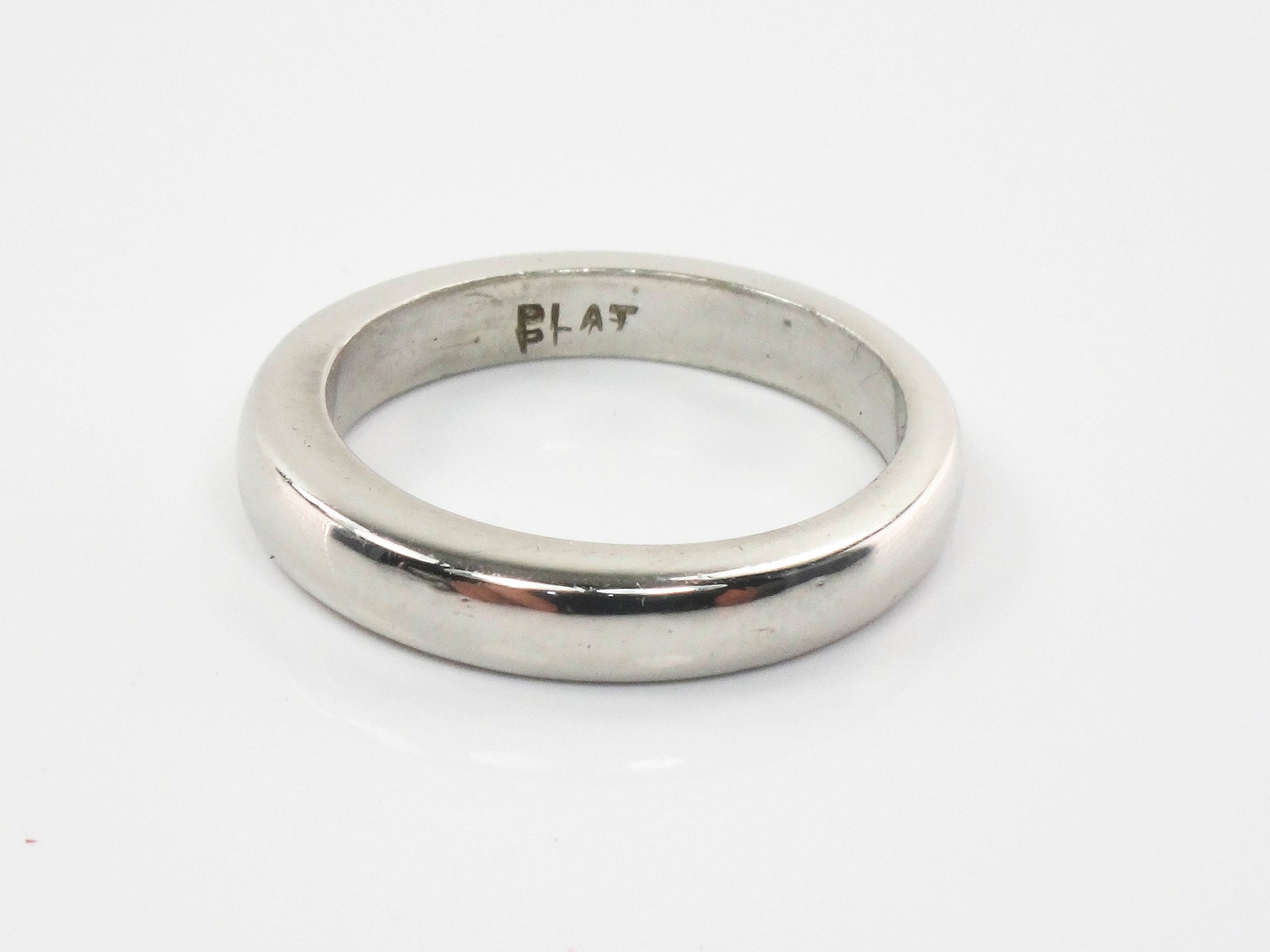 Vintage Platinum Wedding Band: Thin Domed Ring, Size 5, 3MM