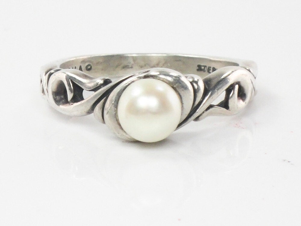 Vintage Kabana Sterling Silver White Pearl Ring June Birthstone Ring Size 5.5