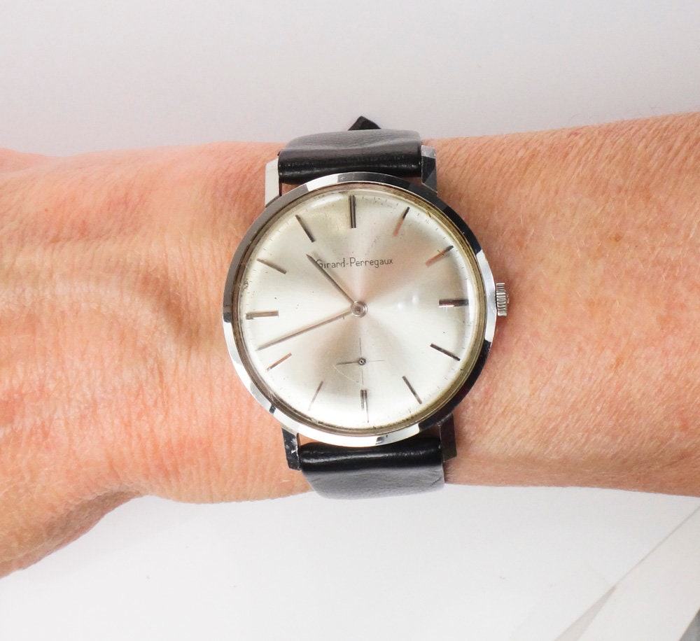 Vintage Girard Perregaux Stainless Steel Manual Wind Watch with Leather Band: 17 Jewel
