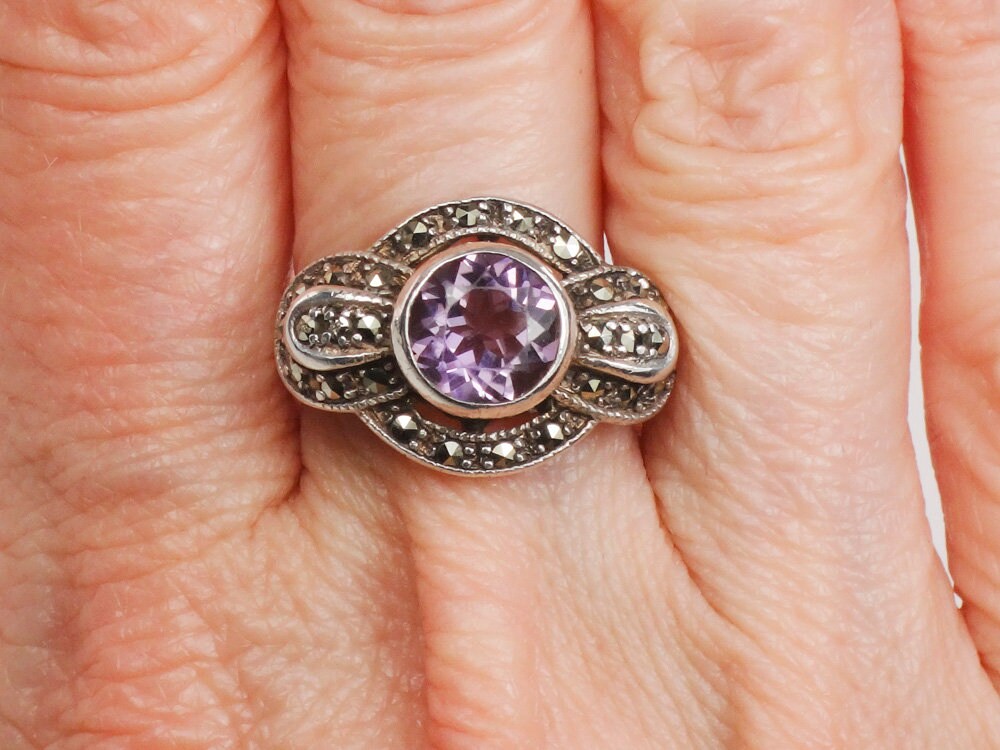 Vintage Sterling Silver Amethyst and Marcasite Ring Purple February Birthstone Ring - Size 6