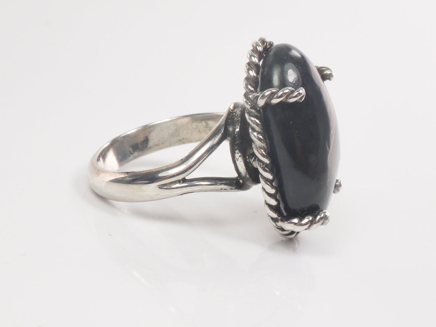 Vintage Large Sterling Silver Black Stone Ring Boho Right Hand Ring Size 9