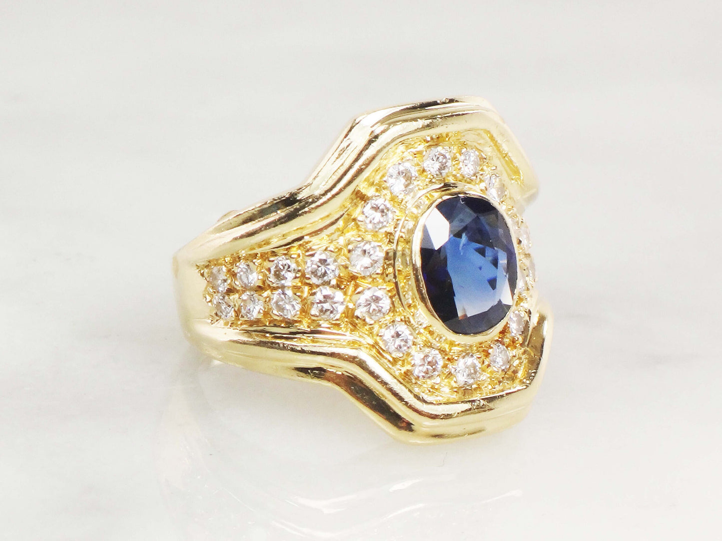 Vintage 14k Yellow Gold GIA Certified Natural Blue Sapphire and Natural Diamond Ring Size 6