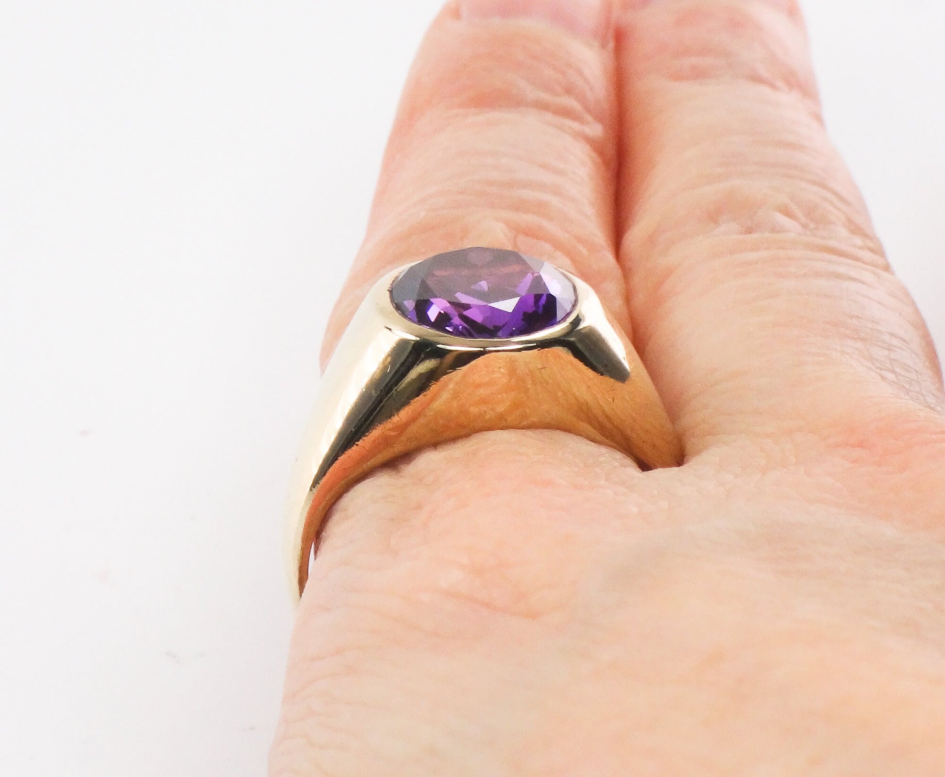 Vintage 10k Gold Purple Sapphire Ring - Size 9.75