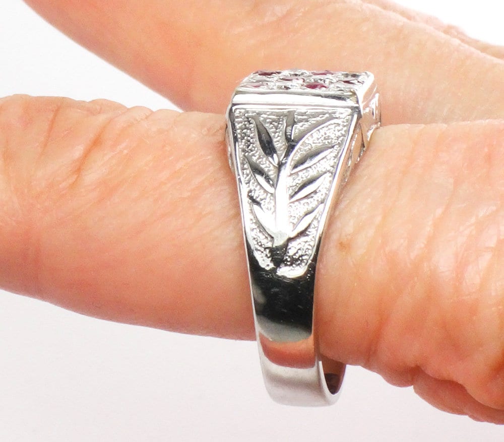 Vintage 14k White Gold Diamond & Ruby Men's Ring - Size 12.25