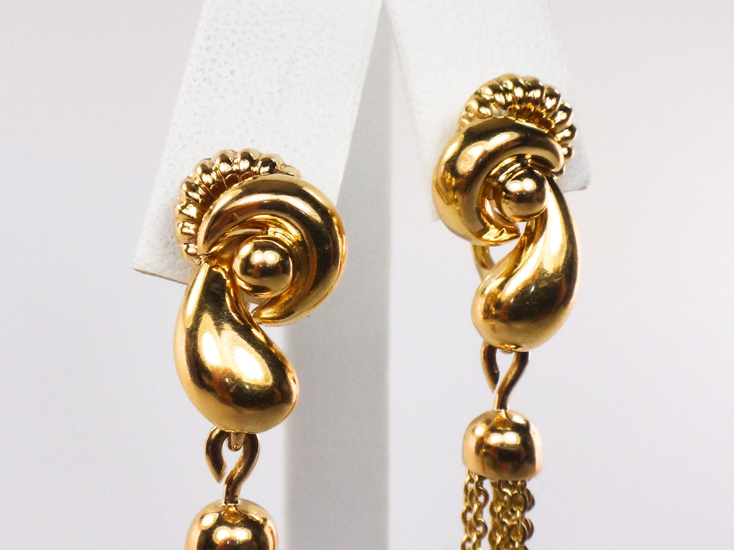 Vintage 18k Yellow Gold Fringe Dangle Earrings Retro Style Tassel Earrings with Lever Backs
