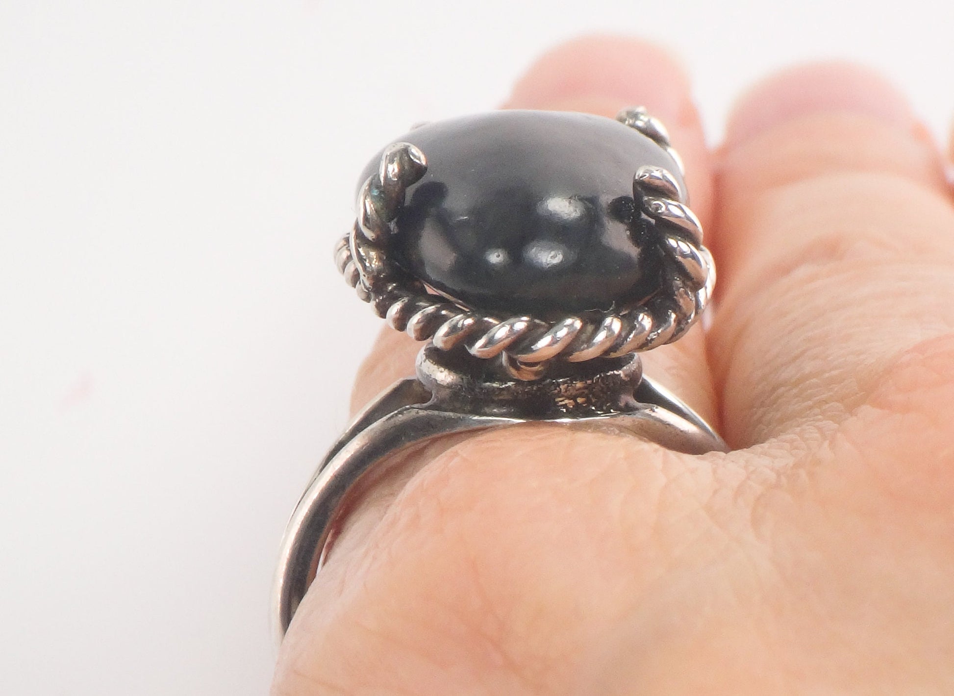 Vintage Large Sterling Silver Black Stone Ring Boho Right Hand Ring Size 9